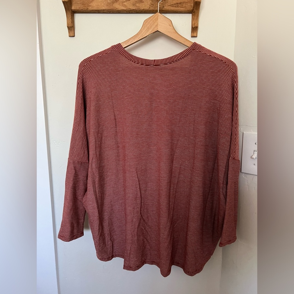 Striped Red V-Neck Button-Up Top - Picture 3 of 5